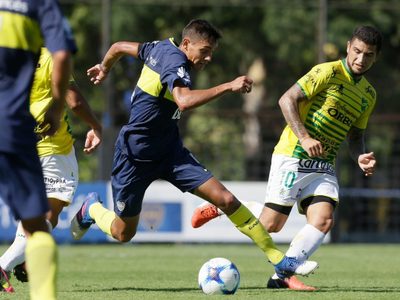 El futbolista de Boca que podría ser apartado del plantel
