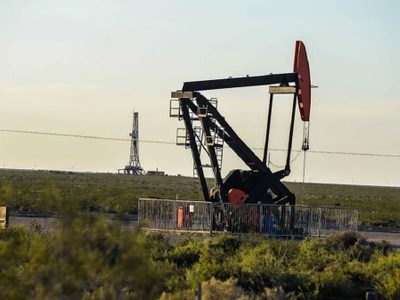 El Gobierno de Neuquén aseguró que el superávit 2024 le permitió enfrentar la baja de regalías y coparticipación