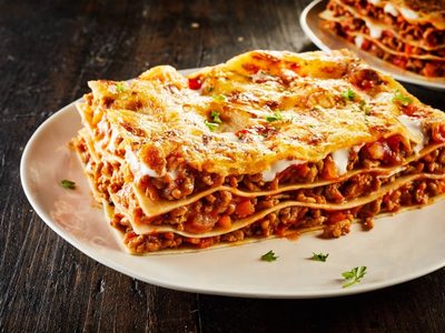Lasagna sin horno y sin ensuciar de más: la receta fácil que vas a convertir en un clásico de cada semana