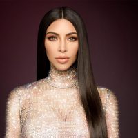 ¡El centro de atención! Kim Kardashian fue a una fiesta de los Oscar y triunfó en la alfombra roja