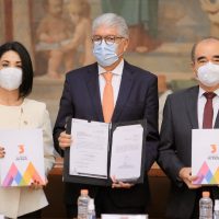 Del Mazo entrega por escrito tercer informe... y le corre a posicionamientos