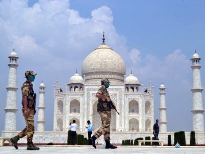 Evacúan las instalaciones del Taj Mahal por un aviso de bomba
