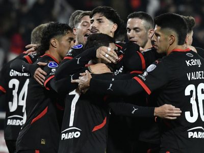 Independiente goleó a Potosí y pasó a octavos