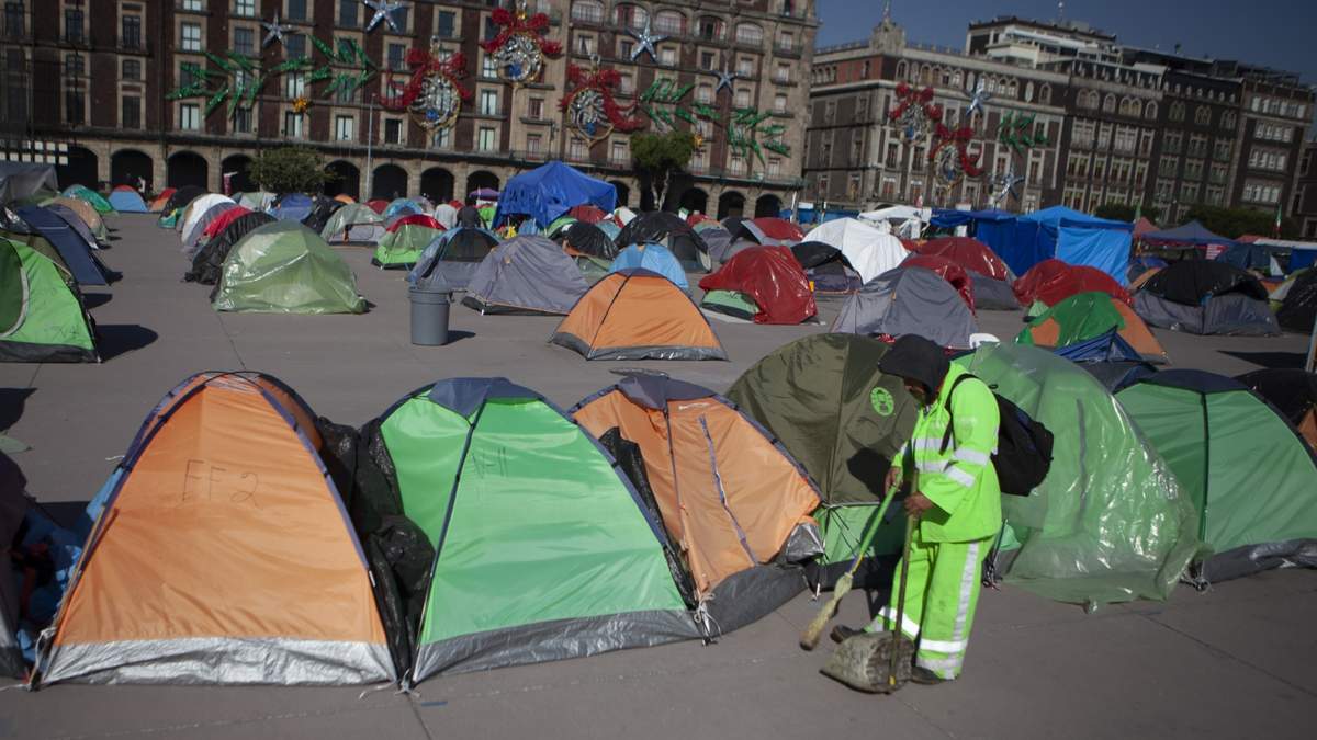 El plantón de Frena que permanece en el Zócalo. Foto: Marco Antonio Cruz