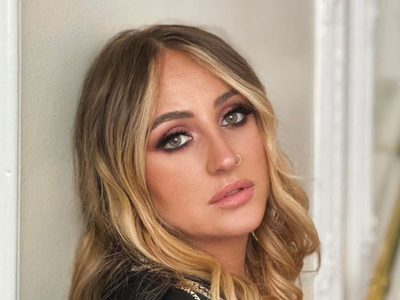 Repudiables mensajes: en un contexto muy tenso, Rocío Flores fue agredida en la web