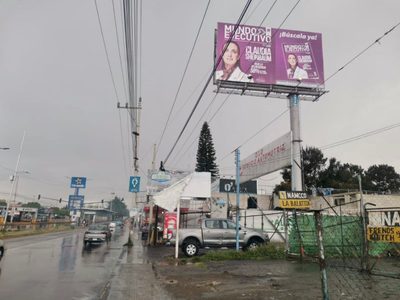 PAN denuncia ante el INE a Claudia Sheinbaum por espectaculares en Puebla