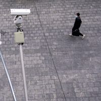 ¿No será mucho? En China instalan cámaras en las casas para controlar a sus habitantes en cuarentena