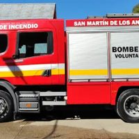 Bomberos de San Martín de los Andes mantienen una disputa con una biblioteca por los lugares de estacionamiento
