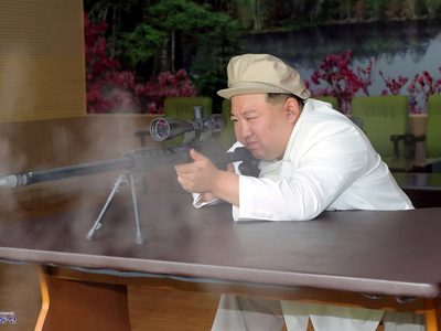 Presidente de Corea del Norte promete innovar y aumentar producción de armas
