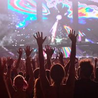 Preparan un escenario similar al Lollapalooza para la Fiesta Nacional de la Confluencia