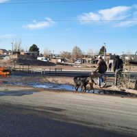 Denunciaron al hijastro del jefe de la Policía de Neuquén por disparar contra un comedor en Cuenca X