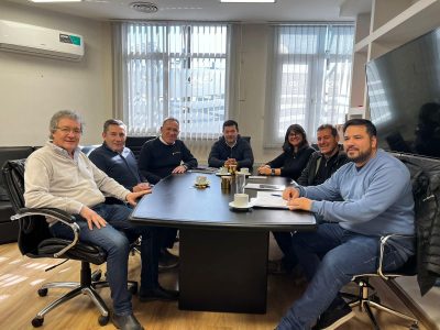Calf trató con el municipio la preocupación de las iglesias por el costo de la luz