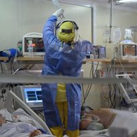 Colapsó el sistema sanitario: hay 48 pacientes esperando por una cama en Neuquén