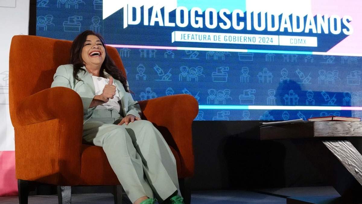 Clara Brugada en el Foro Diálogos Ciudadanos