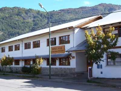 La EPET 12 de San Martín de los Andes suspendió las clases por intoxicación con monóxido de carbono