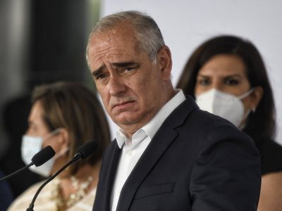 Oposición en el Senado alista acción de inconstitucionalidad contra “decretazo”