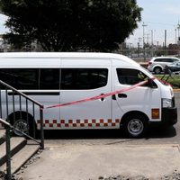 Pasajero mata a tres asaltantes de una combi en Edomex
