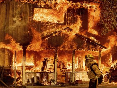 Los incendios forestales en California no cesan: miles de hectáreas calcinadas por el fuego