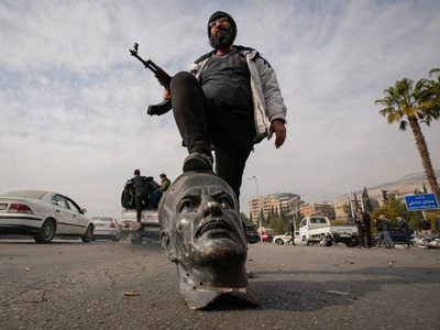 Primer ministro de Líbano ordena reabrir la embajada en Siria