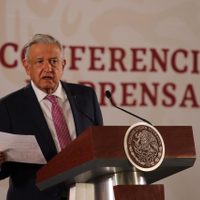 Claudio X González entre los promotores del "sabotaje legal" contra Santa Lucía: AMLO