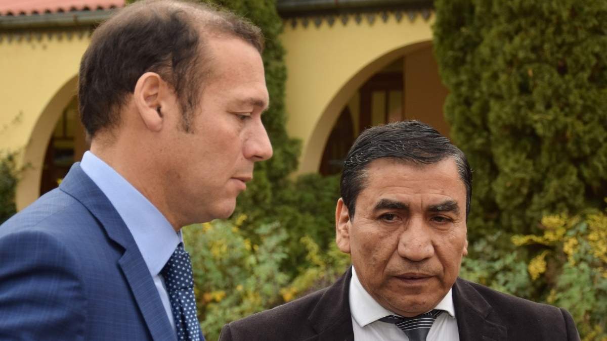 Omar Gutiérrez con José Rioseco. Fuente: (Twitter)