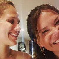 Risas y amor: Nazarena y Barbie Vélez nos conquistaron a todos con esta increíble postal al natural