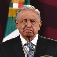 Ernestina Godoy no fue ratificada en "venganza" por investigar al Cártel Inmobiliario: AMLO