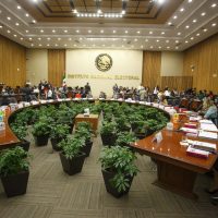 Van 4.9 mil mdp para partidos en 2019; reparto queda pendiente: INE