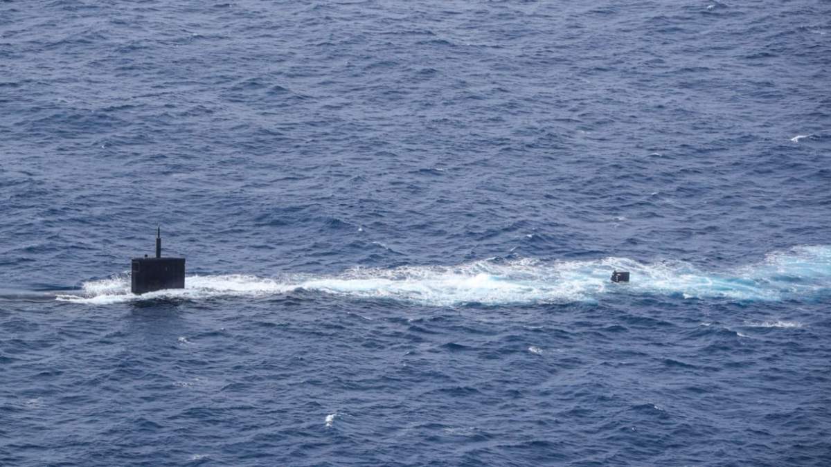 El submarino nuclear estadunidense USS Greeneville