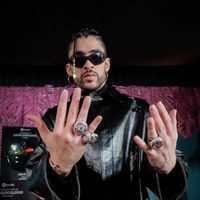 AMLO invita a Bad Bunny a dar un concierto en el Zócalo, pero advierte "no le podemos pagar"
