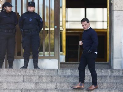 El contratista de Adorni confirmó que recibió 245.000 dólares en efectivo y en negro