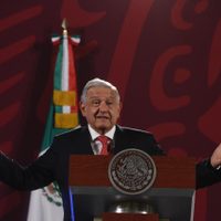 AMLO exige a Iberdrola pagar la millonaria multa que le impuso la CRE