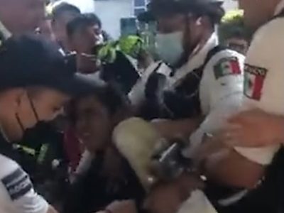 SLP: Acusan abuso de policías por detener a un joven en patineta