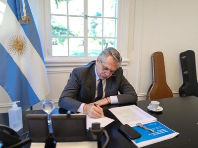 Alberto Fernández recibe a la delegación dominicana para firmar acuerdos bilaterales