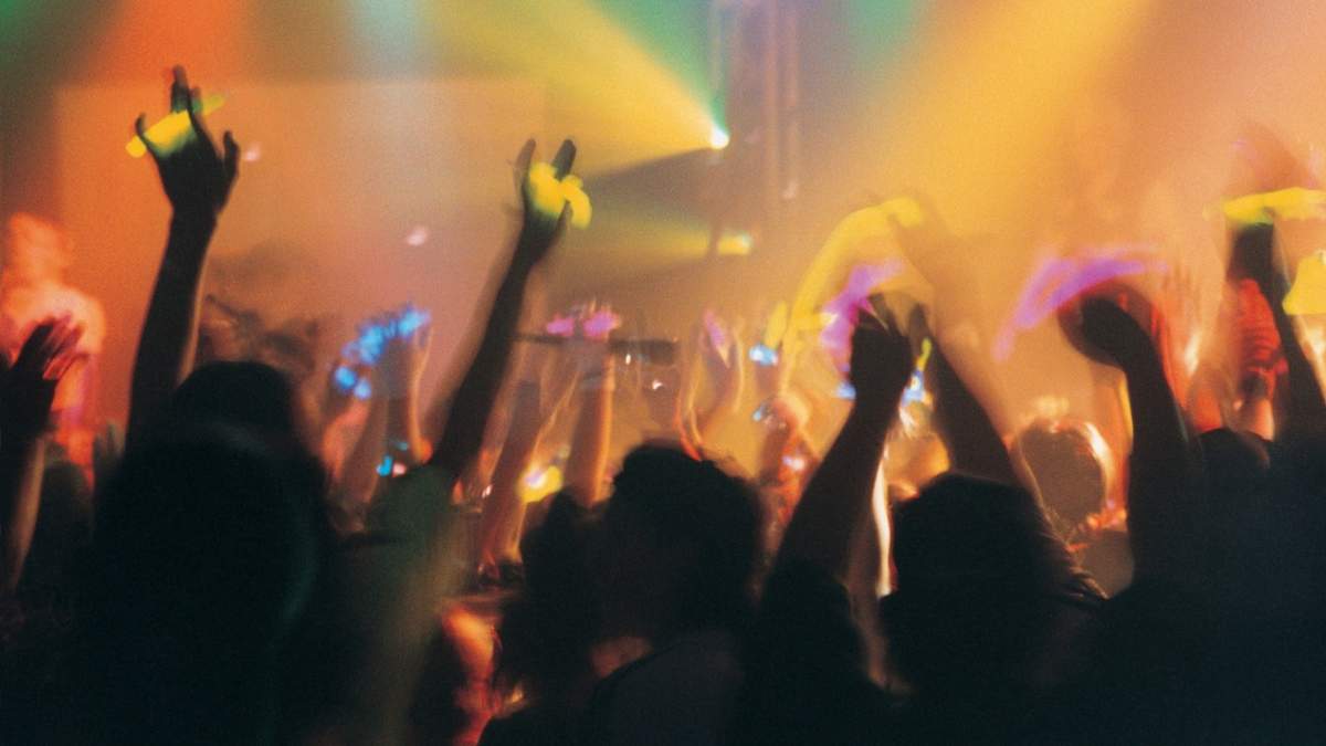 Hubo detenciones por fiestas clandestinas en todo el país. (Fuente: Twitter)