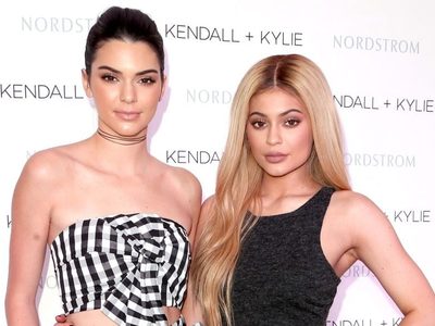 ¡Se hicieron completas! Kendall y Kylie Jenner quedaron expuestas en una sola foto ¡No hay dudas!