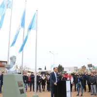 Gutiérrez llamó a construir consenso durante el homenaje a Manuel Belgrano
