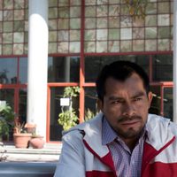 Recibe Manuel Bolom Premio Nezahualcóyotl de poesía
