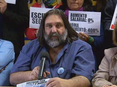 Baradel anticipó que van a pedir el aumento del incentivo docente