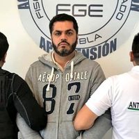 Previo a contraer nupcias, detienen en el AICM a Felipe Patjane, alcalde de Tehuacán