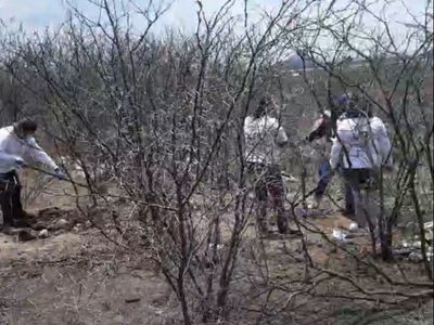 Madres buscadoras ubican 10 fosas con “bastantes cuerpos” en Tlajomulco