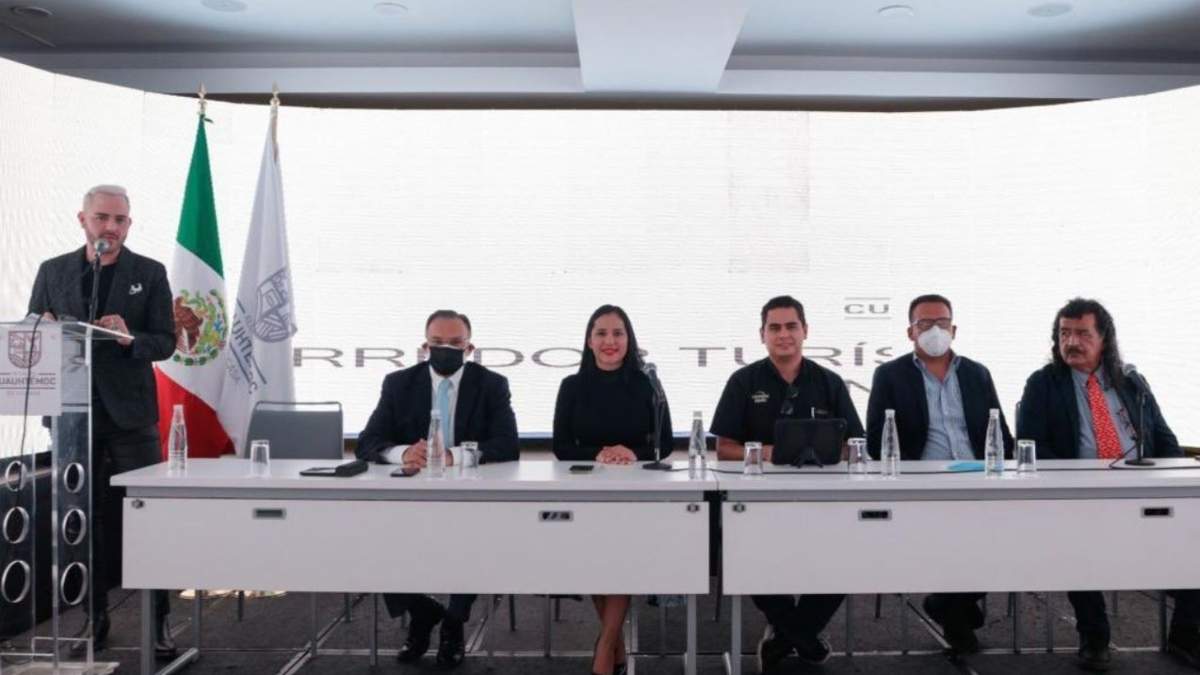 Sandra Cuevas durante la presentación del proyecto para la Zona Rosa