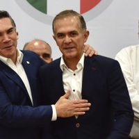 Mancera se registra como aspirante en el Frente: "debemos apostar por un movimiento"