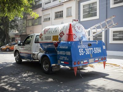 Cofece pide a CRE respetar proceso para fijar precio de Gas LP