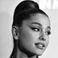 "¿La estamos perdiendo?": crece la angustia en Instagram por Ariana Grande