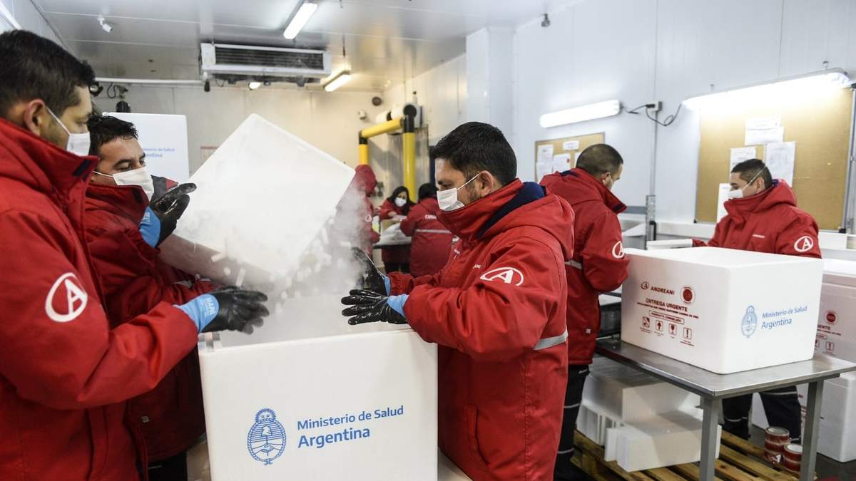Con el nuevo cargamento, ya llegaron casi 25 millones de dosis de vacunas contra el coronavirus. Fuente: (Twitter)