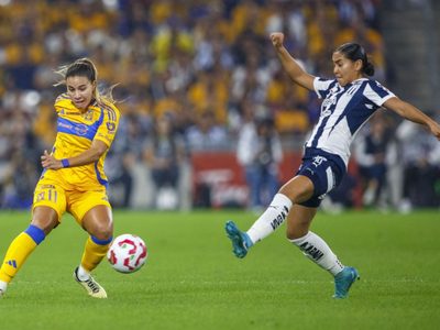 Rayadas se coronan en el Apertura 2024 tras vencer a Tigres femenil en una final de alarido