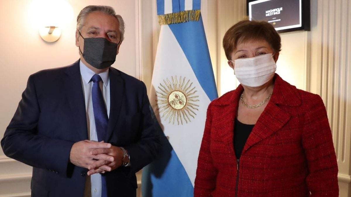 Alberto Fernández, presidente de la Nación, y Kristalina Georgieva, titular del FMI. Fuente: (Twitter)