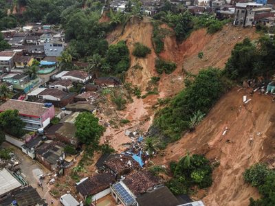 Casi 90 personas murieron en Recife por las fuertes lluvias: Bolsonaro anunció el envío de ayuda