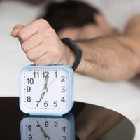 Un científico explica por qué en Argentina nos levantamos de noche